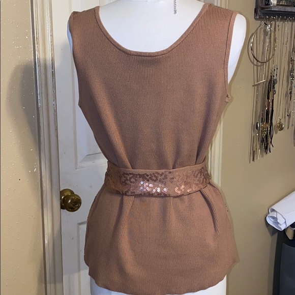 beautiful sequin blouse - Picture 2 of 7